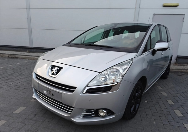 Peugeot 5008 cena 18900 przebieg: 217300, rok produkcji 2011 z Ustka małe 562